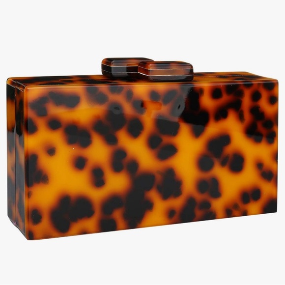 Women’s Acrylic Leopard Clutch - Picture 2 of 8